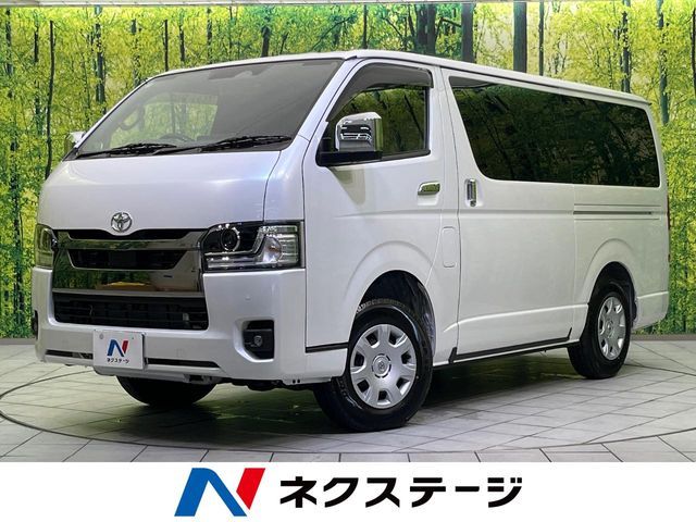 TOYOTA / HIACE van 4WD