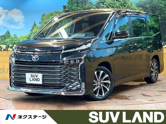 TOYOTA / VOXY HYBRID
