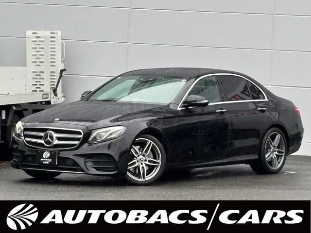 MERCEDES BENZ / MERCEDES BENZ E class sedan