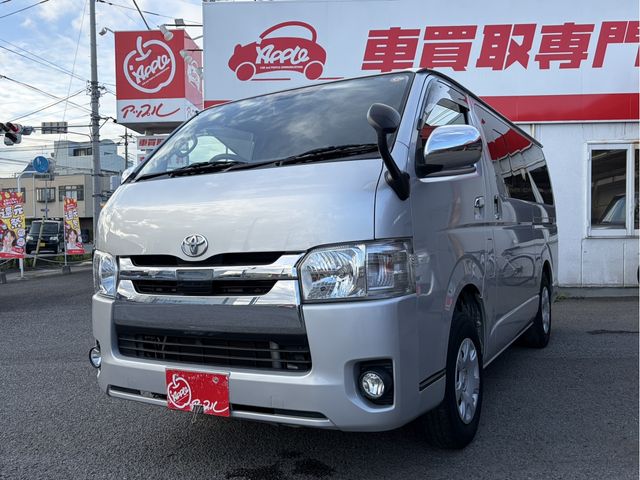 TOYOTA / HIACE van 4WD