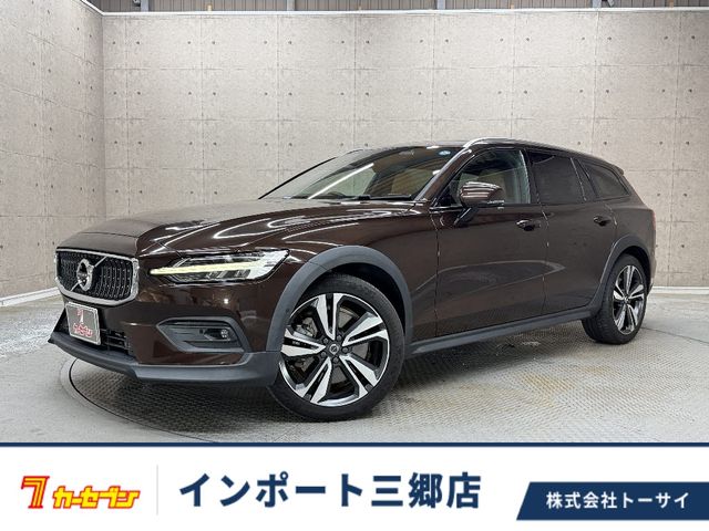 VOLVO / VOLVO V60 CROSS COUNTRY