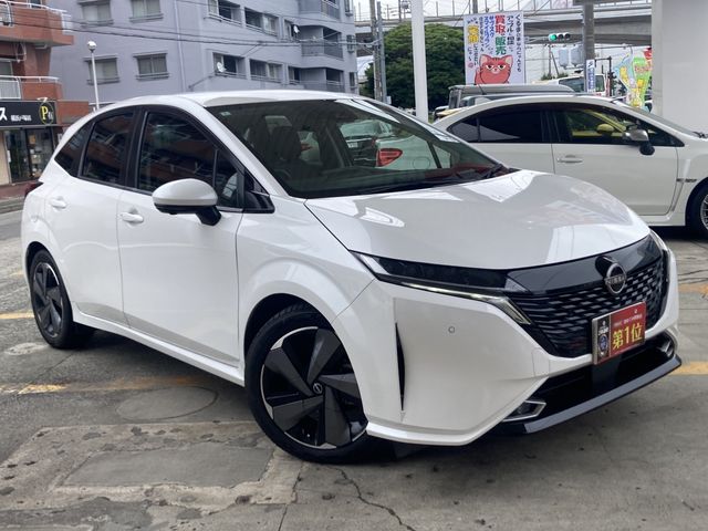 NISSAN / AURA
