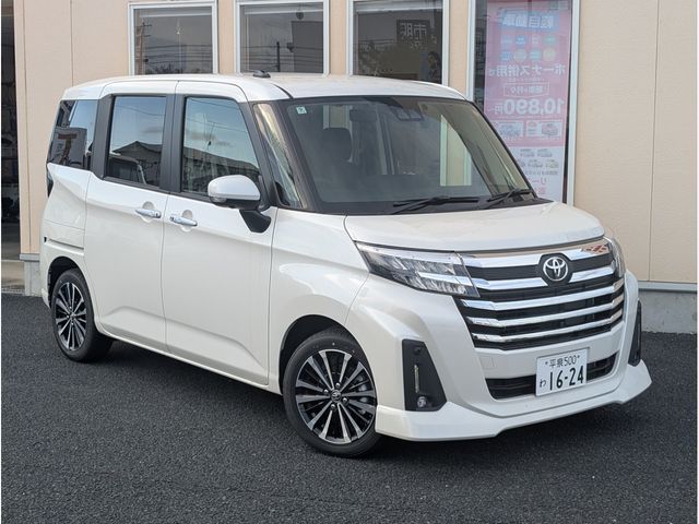 TOYOTA / ROOMY