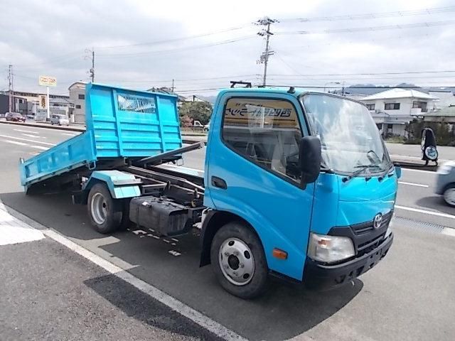 TOYOTA / DYNA