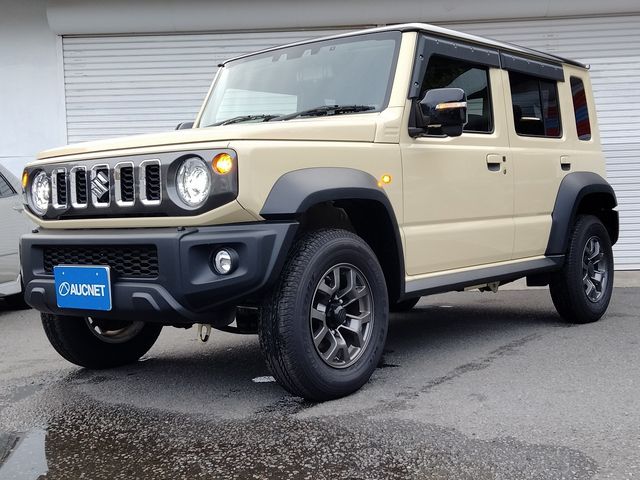 SUZUKI / JIMNY NOMADE