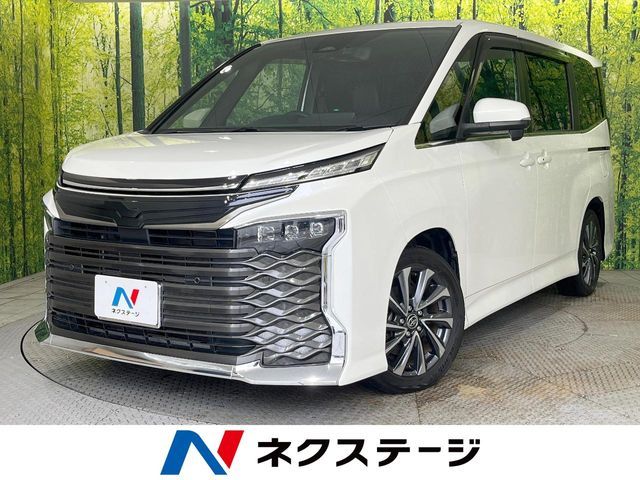 TOYOTA / VOXY