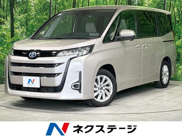 TOYOTA / NOAH HYBRID