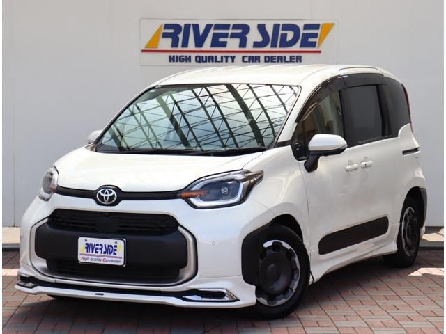TOYOTA / SIENTA HYBRID