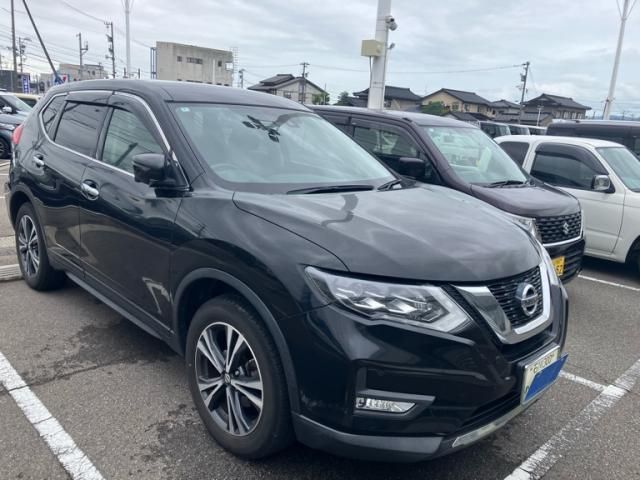 NISSAN / X-TRAIL 4WD