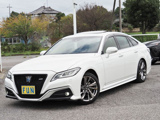 TOYOTA / CROWN sedan hybrid