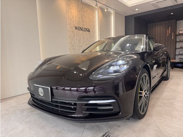 PORSCHE / PORSCHE PANAMERA