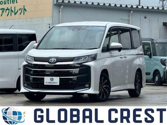 TOYOTA / NOAH