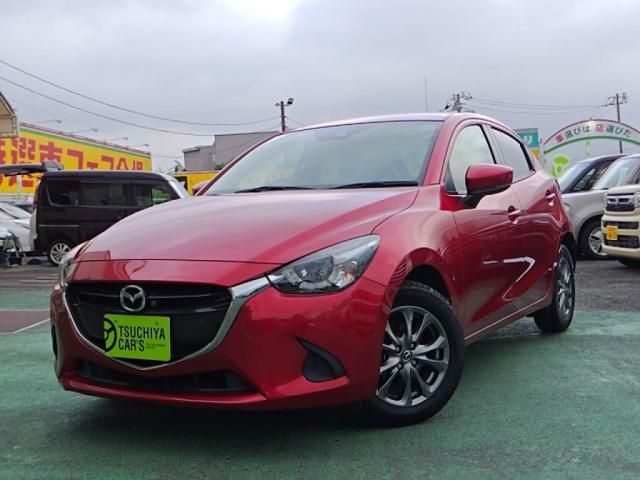 MAZDA / DEMIO