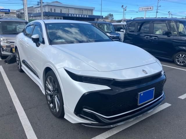 TOYOTA / CROWN CROSSOVER