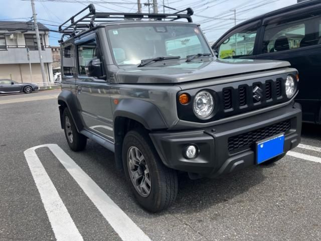 SUZUKI / JIMNY SIERRA