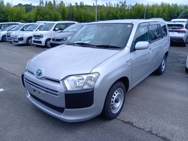 TOYOTA / PROBOX van HYBRID