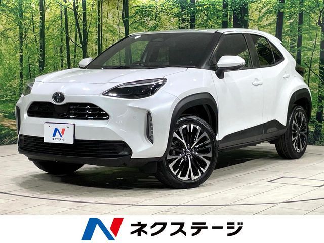 Japanese used car Ref# 1702145 TOYOTA / YARIS CROSS HYBRID