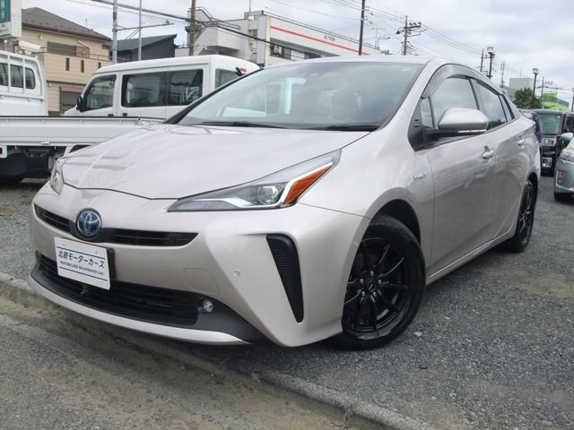 TOYOTA / PRIUS