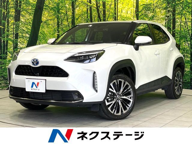 TOYOTA / YARIS CROSS HYBRID
