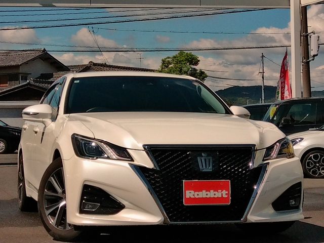 TOYOTA / CROWN sedan