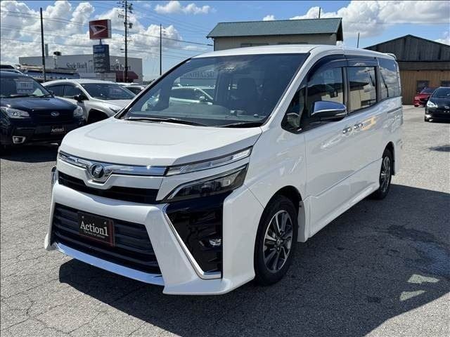 TOYOTA / VOXY