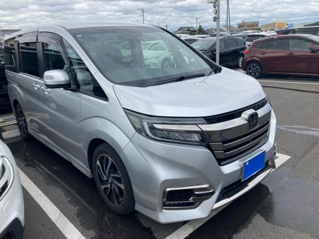 HONDA / STEPWAGON SPADA
