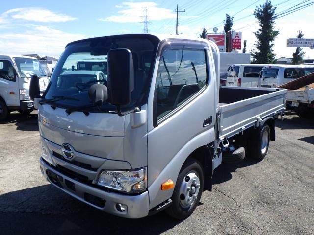 HINO / DUTRO
