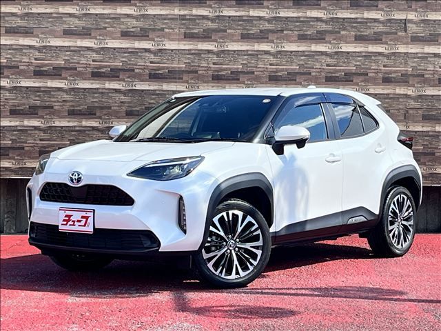TOYOTA / YARIS CROSS HYBRID