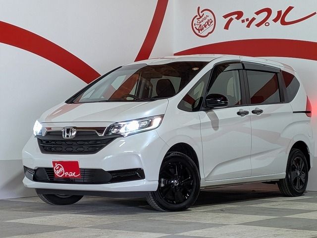 HONDA / FREED plus HYBRID 4WD
