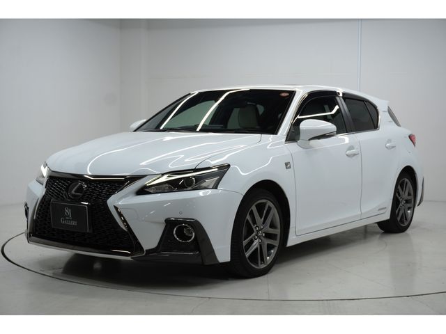 TOYOTA / LEXUS CT200h