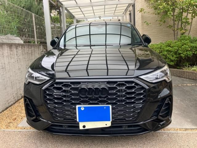 AUDI / AUDI Q3 SPORTBACK