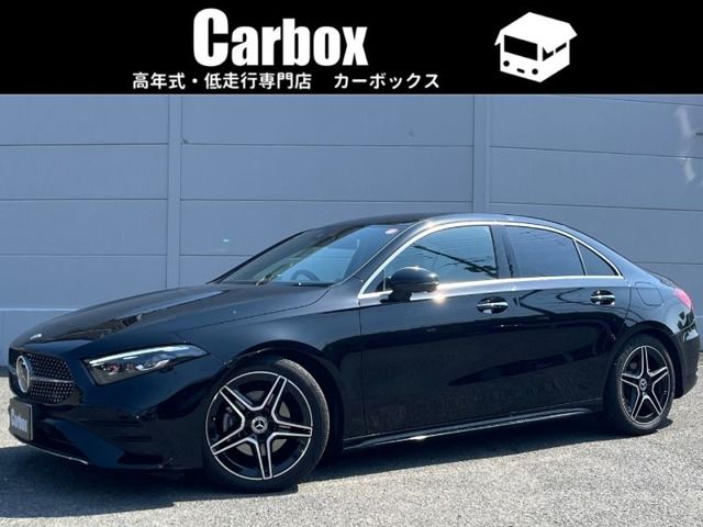 MERCEDES BENZ / MERCEDES BENZ A class sedan