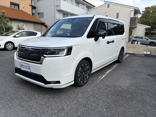 HONDA / STEPWAGON e:HEV SPADA