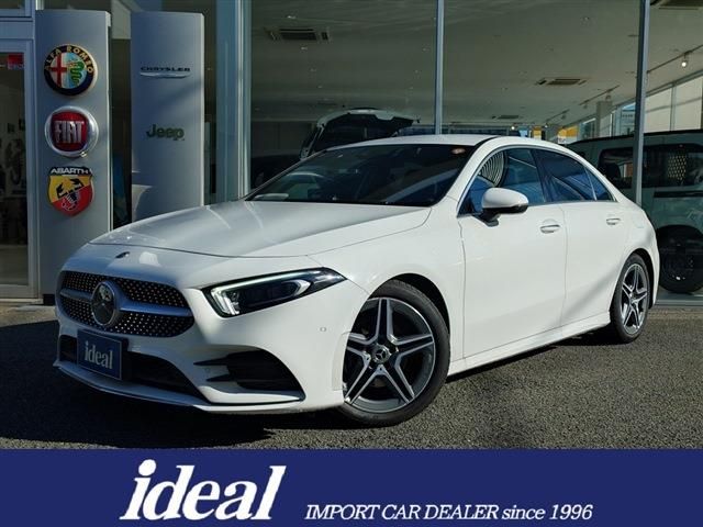 MERCEDES BENZ / MERCEDES BENZ A class sedan