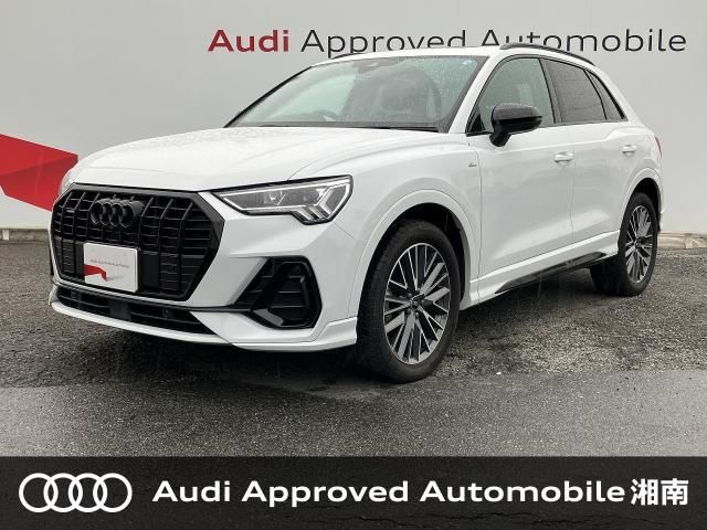 AUDI / AUDI Q3