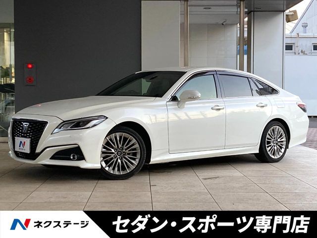 TOYOTA / CROWN sedan hybrid