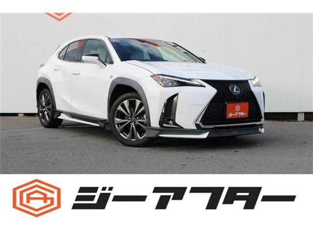 TOYOTA / LEXUS UX200