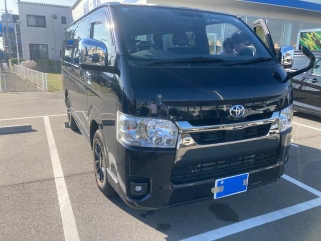 TOYOTA / HIACE van 2WD