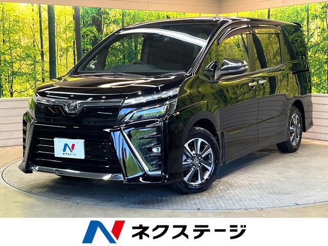 TOYOTA / VOXY