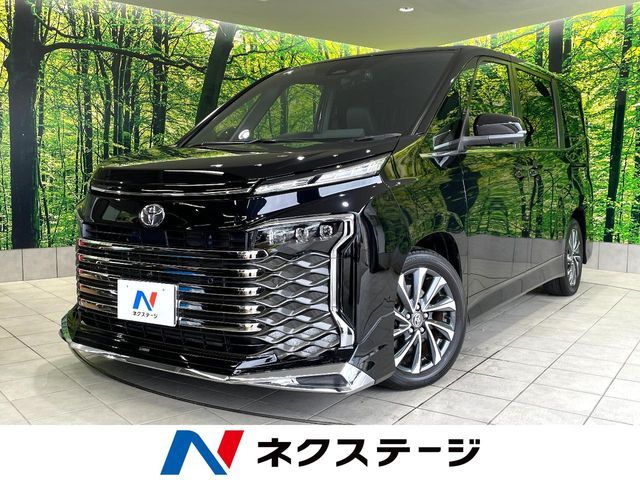 TOYOTA / VOXY