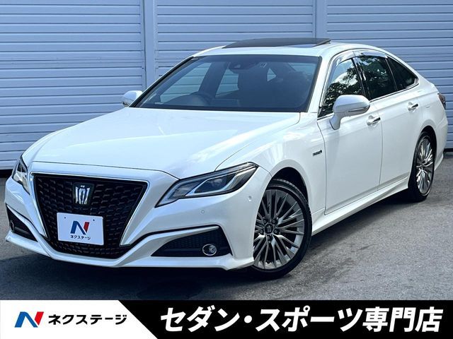 TOYOTA / CROWN sedan hybrid