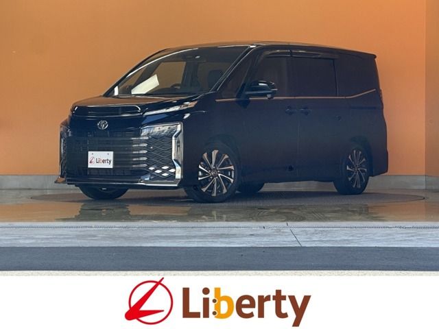TOYOTA / VOXY