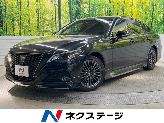 TOYOTA / CROWN sedan hybrid