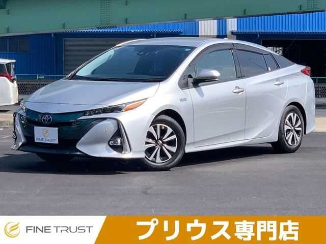 Japanese used car Ref# 1705218 TOYOTA / PRIUS PHV