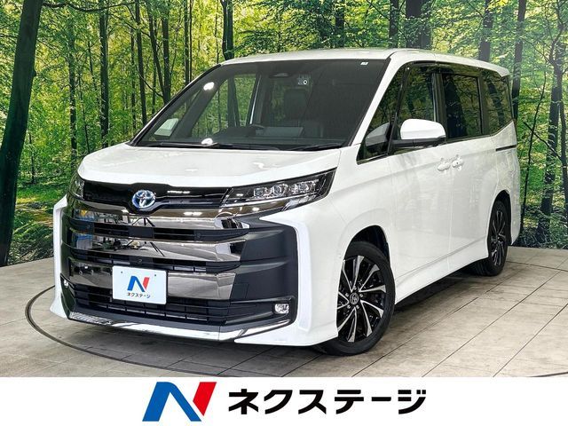TOYOTA / NOAH HYBRID