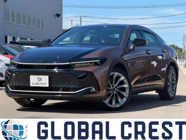 TOYOTA / CROWN CROSSOVER