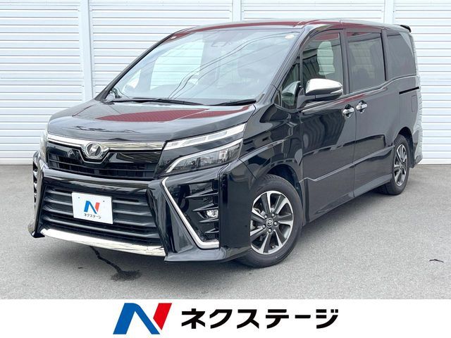 TOYOTA / VOXY
