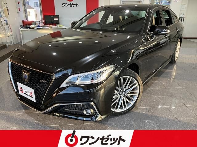 TOYOTA / CROWN sedan hybrid 4WD