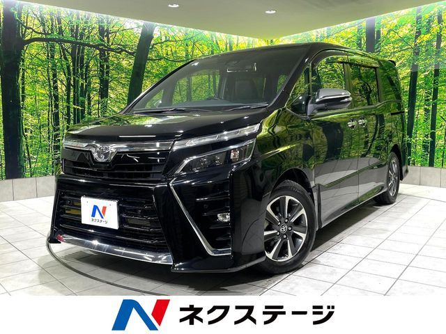 TOYOTA / VOXY