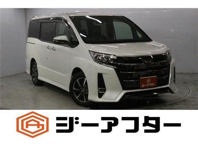 TOYOTA / NOAH